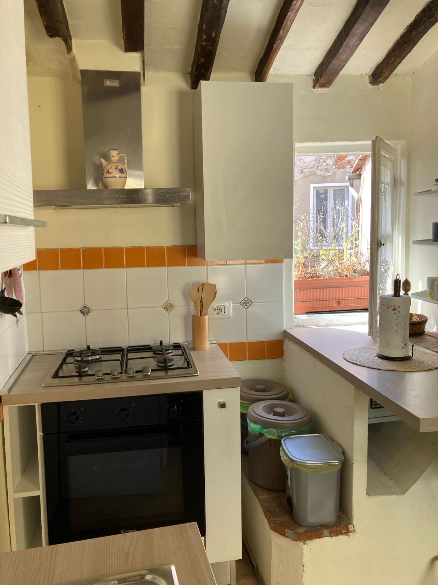 Appartement Dimora Leonardo. Centro Storico. à Lucques Extérieur photo